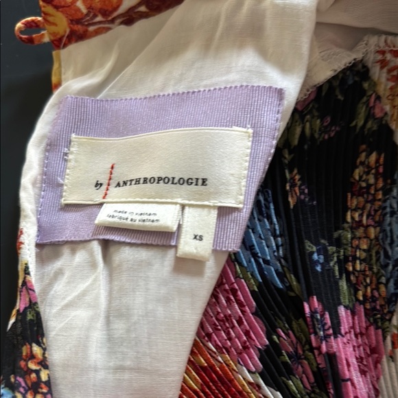 Anthropologie Pink and Red Long Sleeve Dress with Bishop Sleeves - Picture 5 of 5